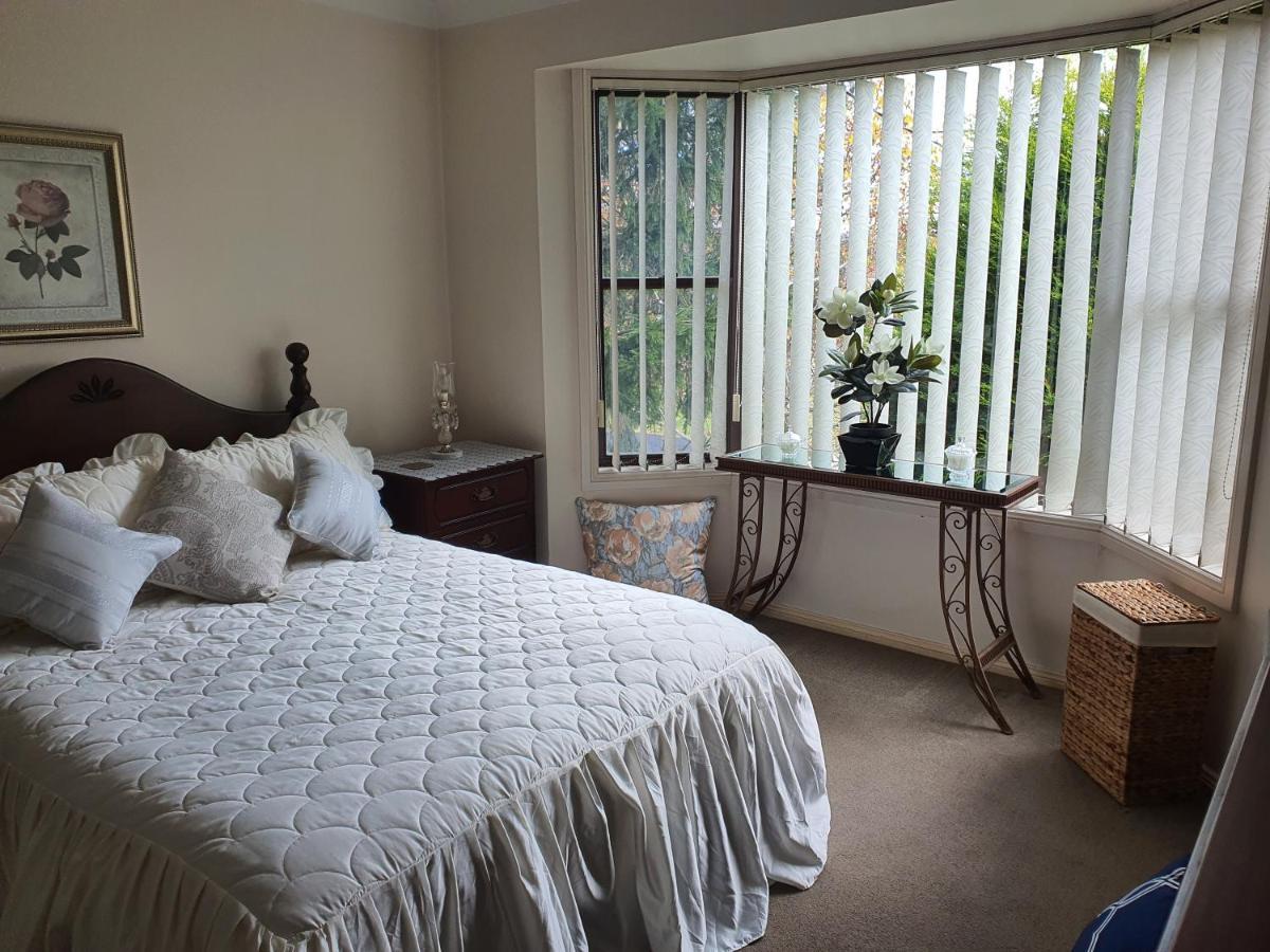 The Junction Estate Cool Calm Cozy A Home N Host Property Wallerawang Exterior photo